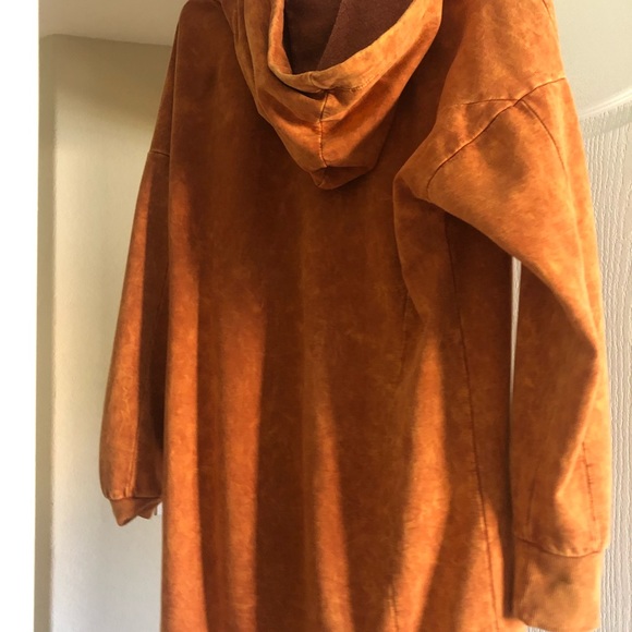 BP washed sweatshirt dress. - Picture 4 of 4